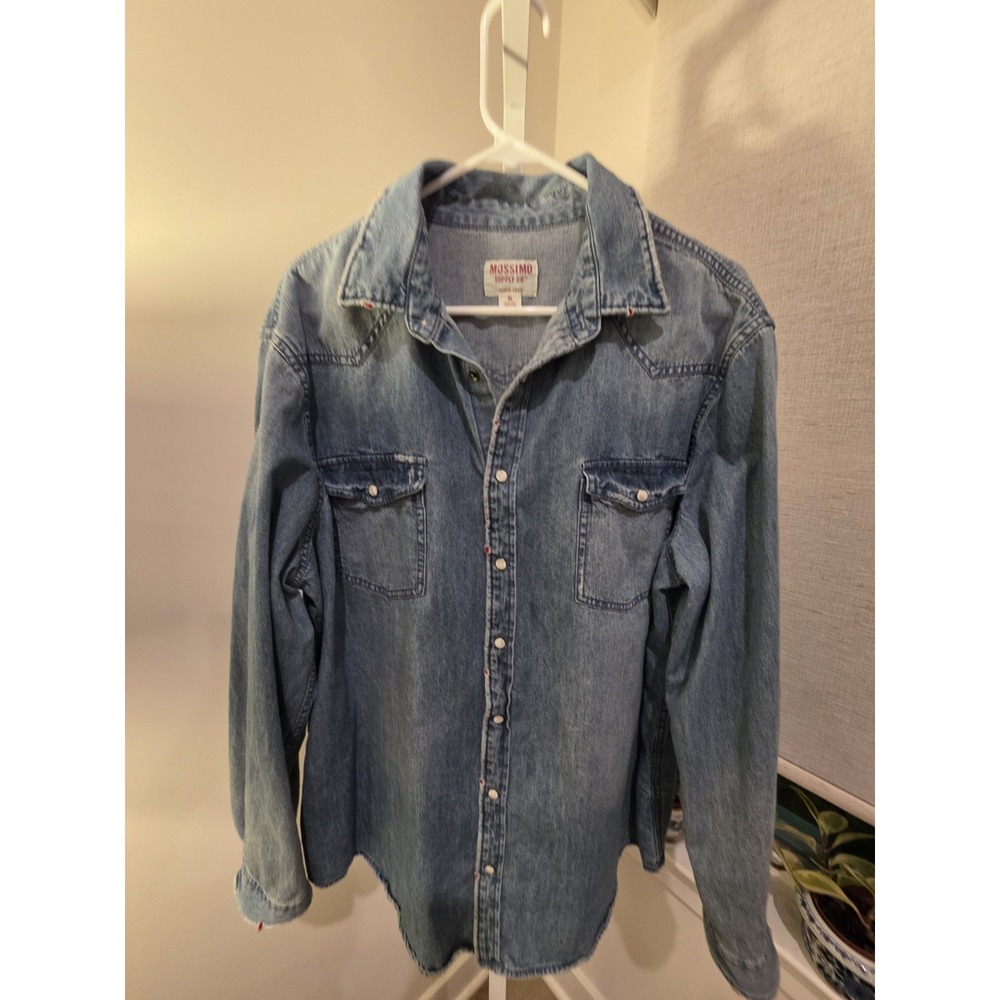 Mossimo Supply Co. Denim Shirt Woman's XL Blue Western Distressed Pearl Snap